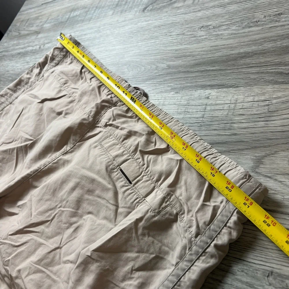 Nike Shorts Mens XXL Tan Black Stripe‎ Athletic Hiking Gorpcore Casual Utility